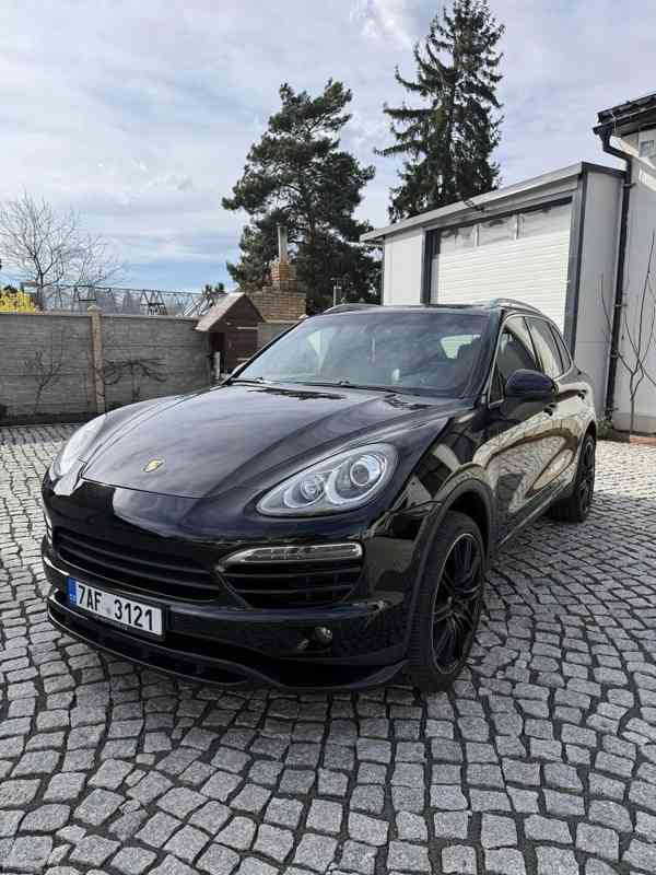 Porsche Cayenne - foto 1