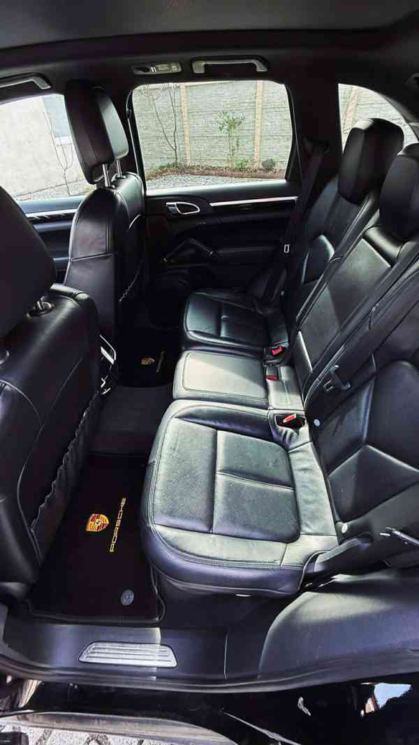 Porsche Cayenne - foto 10
