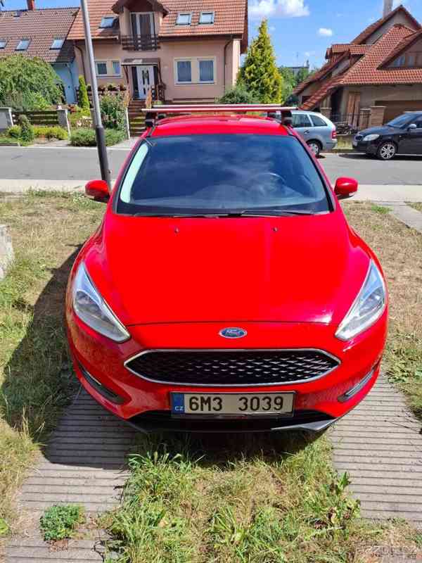 Ford Focus 1.maj., benzín + LPG - foto 1