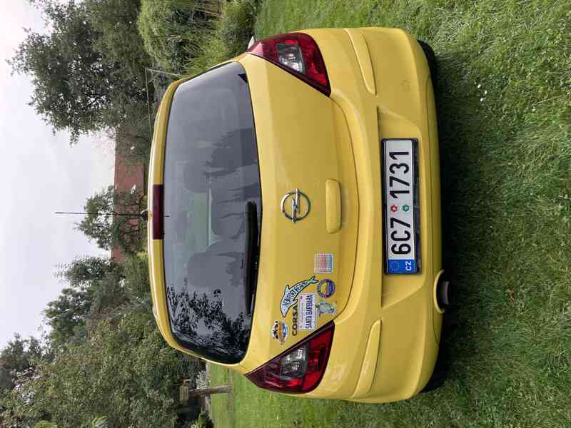 Opel Corsa 2014, nadstandardní výbava, výborný stav,90 tisíc - foto 5