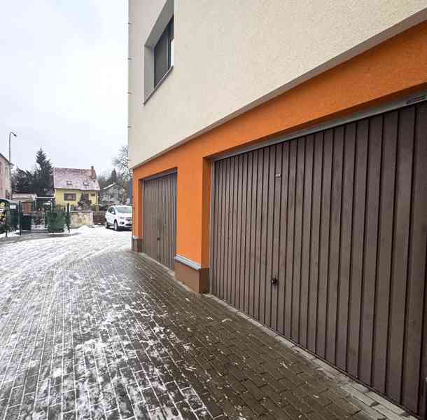 PRODEJ SAMOSTATNÉ GARÁŽE NA UL. ANTONÍNA SMUTNÉHO, STŘELICE - foto 17