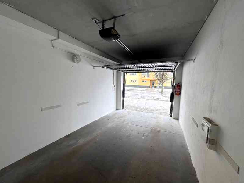 PRODEJ SAMOSTATNÉ GARÁŽE NA UL. ANTONÍNA SMUTNÉHO, STŘELICE - foto 7