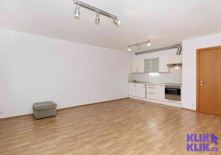 Prodej bytu 1+kk 47 m2 - PRHAAPankác  - foto 2