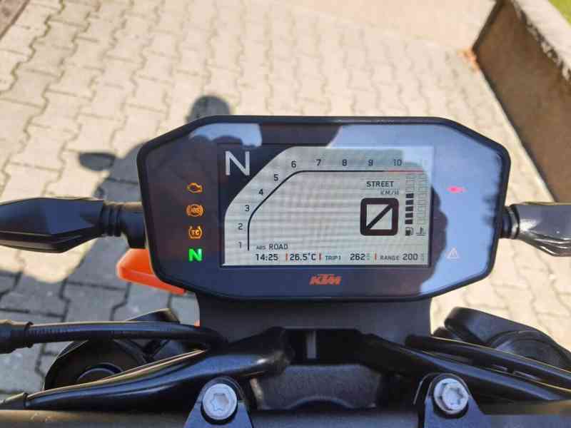 KTM 890 Duke - SUPER STAV - 175 000 KČ - foto 6