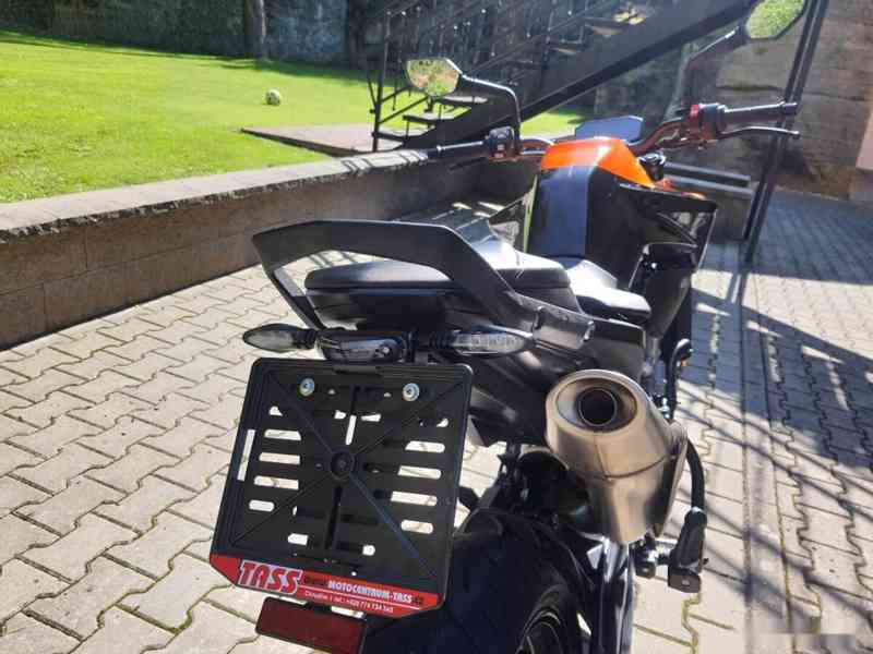 KTM 890 Duke - SUPER STAV - 175 000 KČ - foto 18