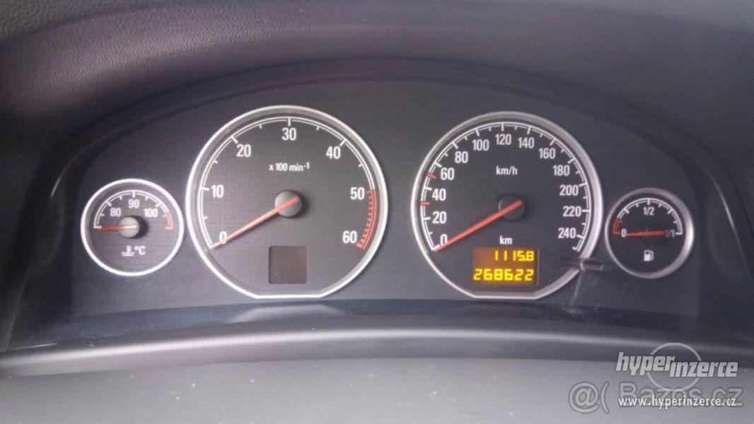 OPEL VECTRA KOMBI 1.9 CDTi - foto 5