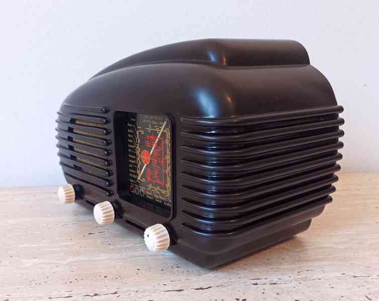 Legendární starožitné rádio Talisman 308U  - foto 3
