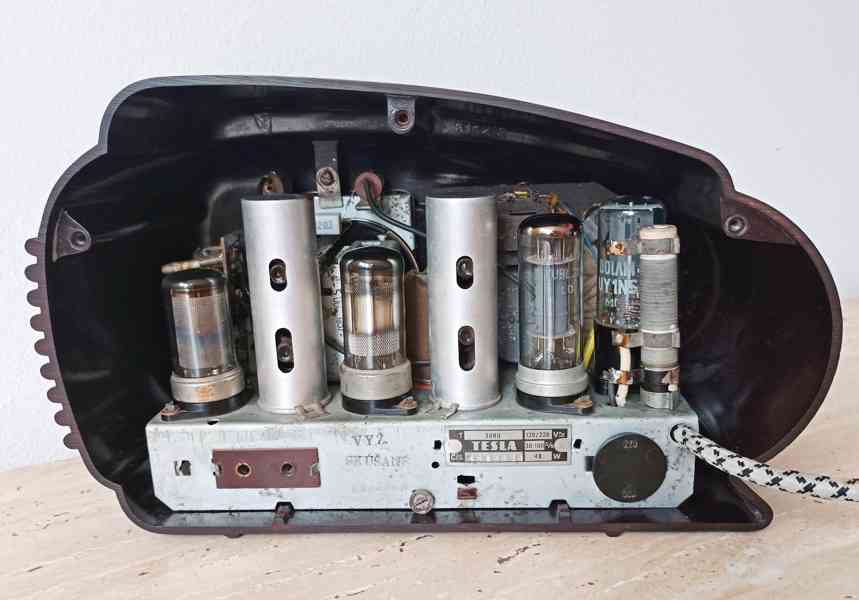 Legendární starožitné rádio Talisman 308U  - foto 8