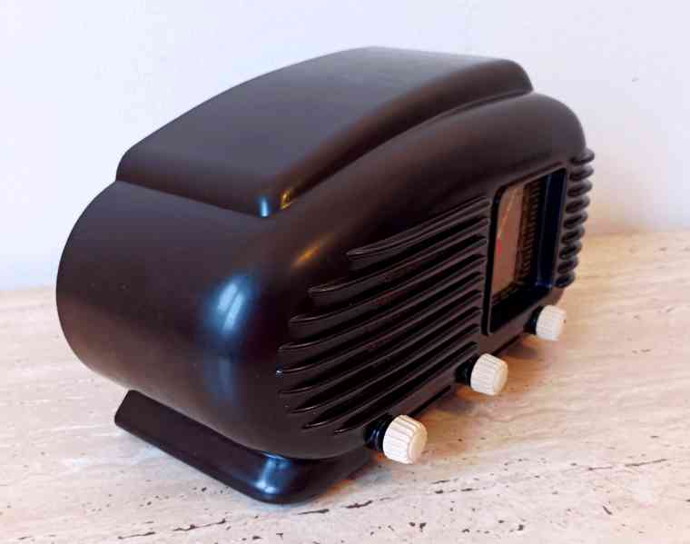 Legendární starožitné rádio Talisman 308U  - foto 5