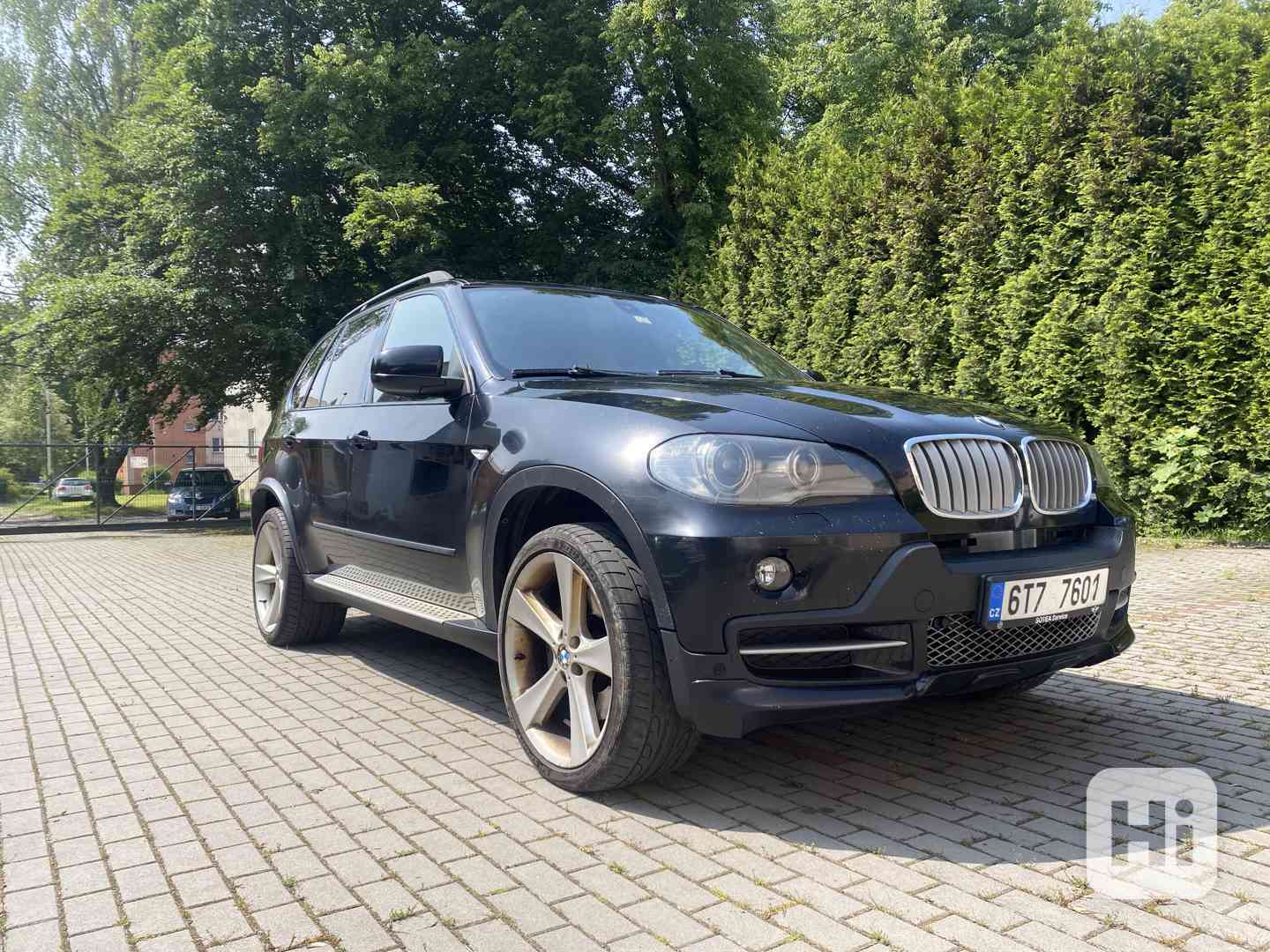 BMW X5 4.8 - foto 1