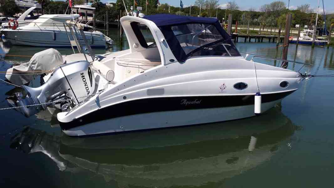 Prodám nová kajutová jachta SPORT CRUISER 24 / 7,5 metru - foto 16