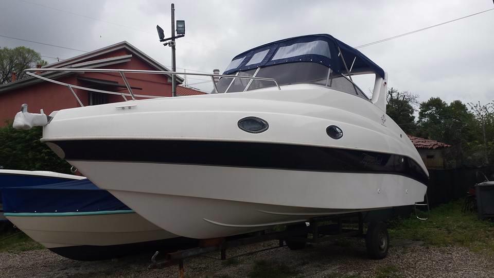 Prodám nová kajutová jachta SPORT CRUISER 24 / 7,5 metru - foto 9
