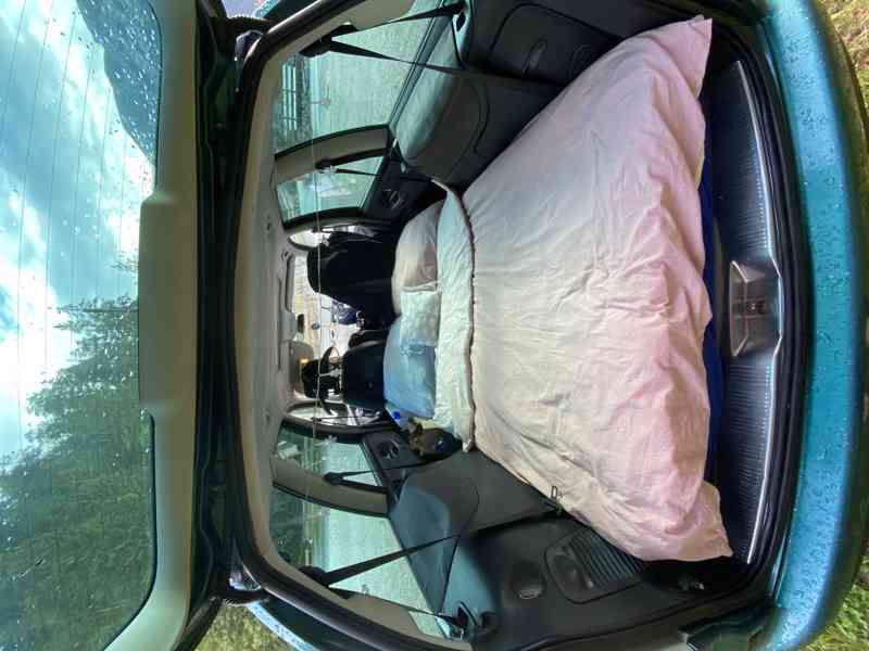 Ford Galaxy 1.9 TDI 85kW - foto 7