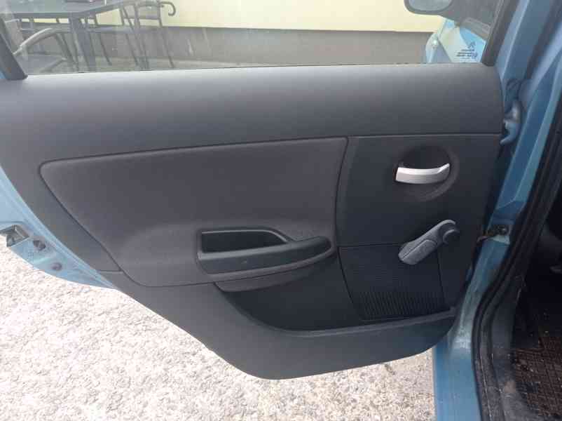 Citroën C3 1.4i 54kW/2sady pneu - foto 11