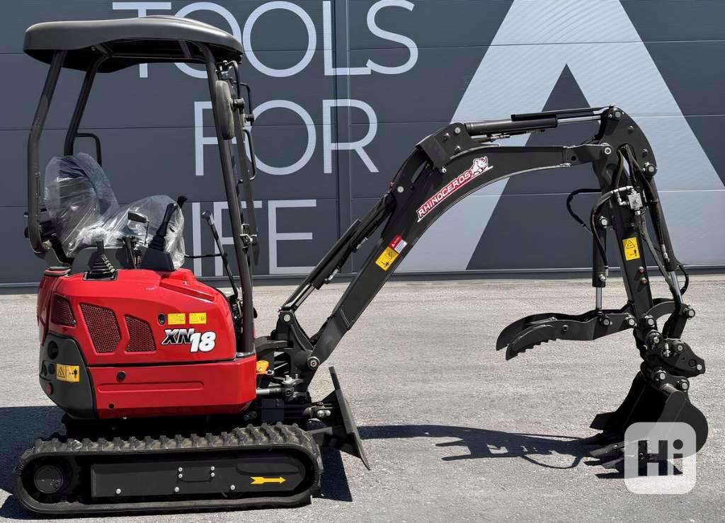 Minibagr Rhinoceros XN18L Diesel - Stavební stroj s motorem  - foto 1