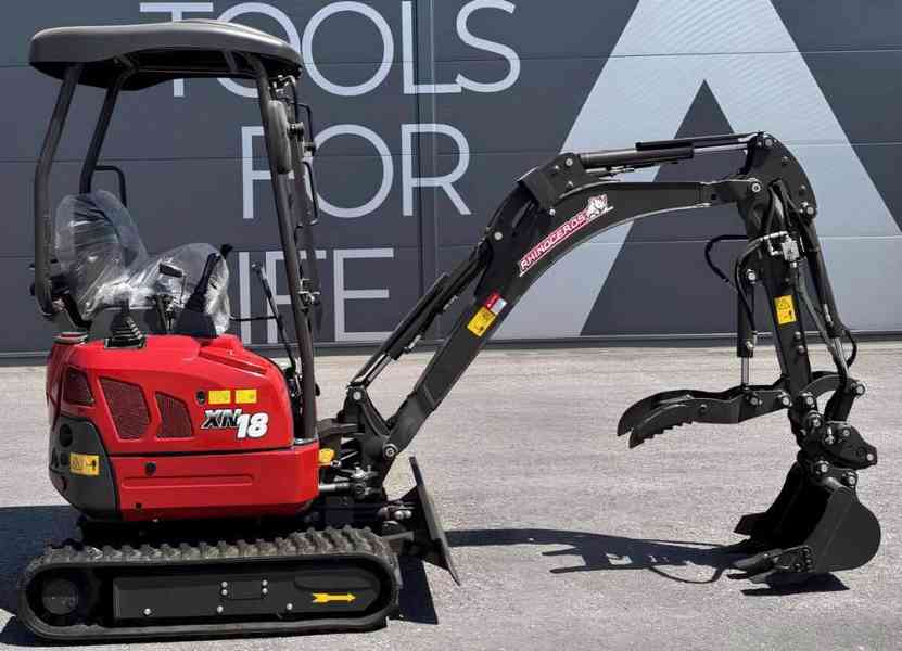 Minibagr Rhinoceros XN18L Diesel - Stavební stroj s motorem  - foto 1