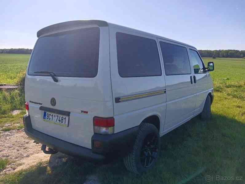 Volkswagen Transporter 2,5   T4 2.5TDI 65kw + chip - foto 13