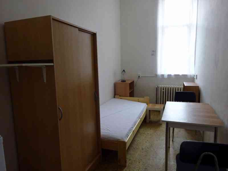 Pronájem 1-lůžk. pokoje Praha 7 u Letenského n.    - foto 5