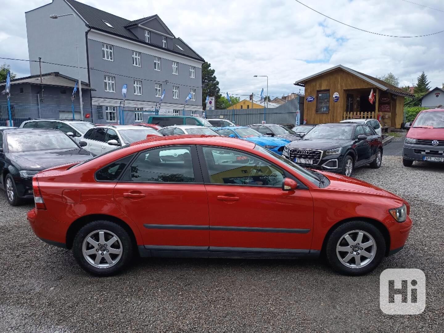 VOLVO S40  1,8i 16V - foto 1