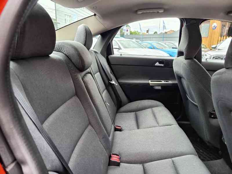 VOLVO S40 1,8i 16V - foto 12
