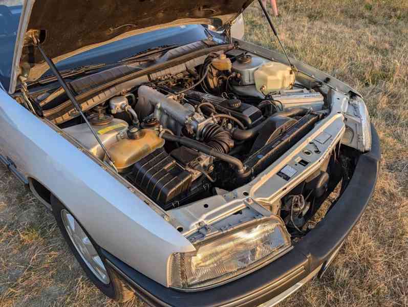 Opel Senator 2,9   Automat 115kW, po renovaci - foto 6
