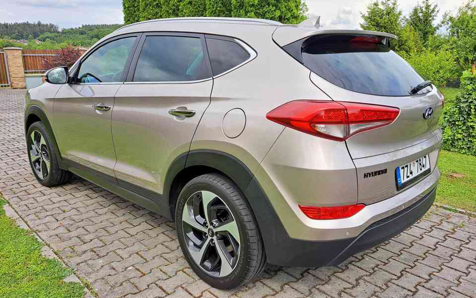 Hyundai Tucson, Navigace, kůže,kamera, Alu 19",po servisu,TK - foto 5