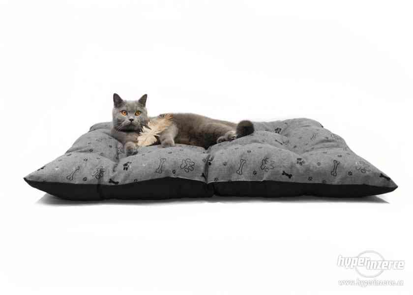 Pelech pro psy kočky XL 100x70cm černá tlapka - foto 2