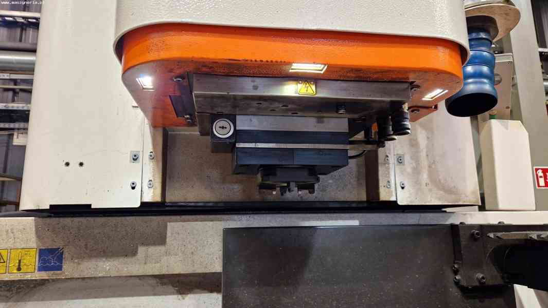  Elektroerozivní hloubička AGIE CHARMILLES FORM 400 vP - foto 5