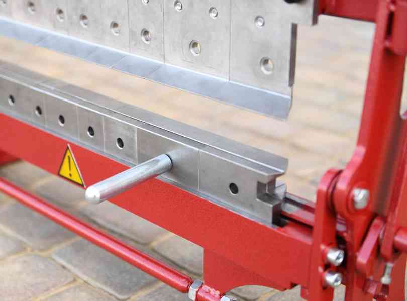 Segmentová ohýbačka plechu  SGR 1250/1mm se stojanem   - foto 4