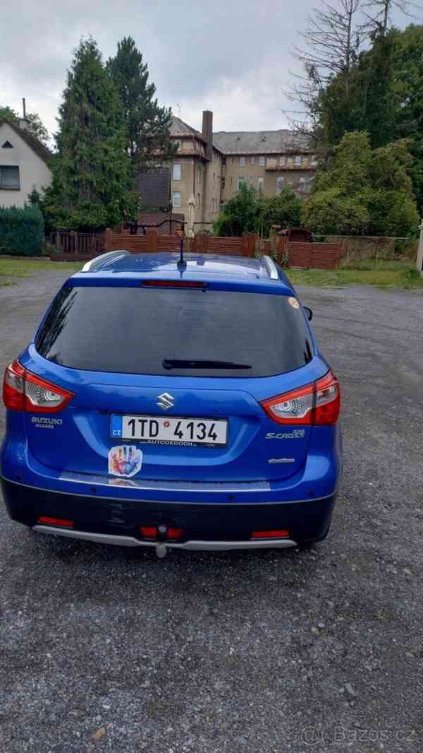 Suzuki SX4 S-Cross 1,6   VVT 4×4 LPG, 113 tis. km - foto 3
