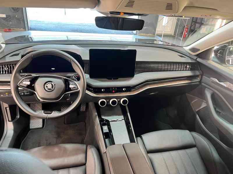 ŠKODA SUPERB - foto 6