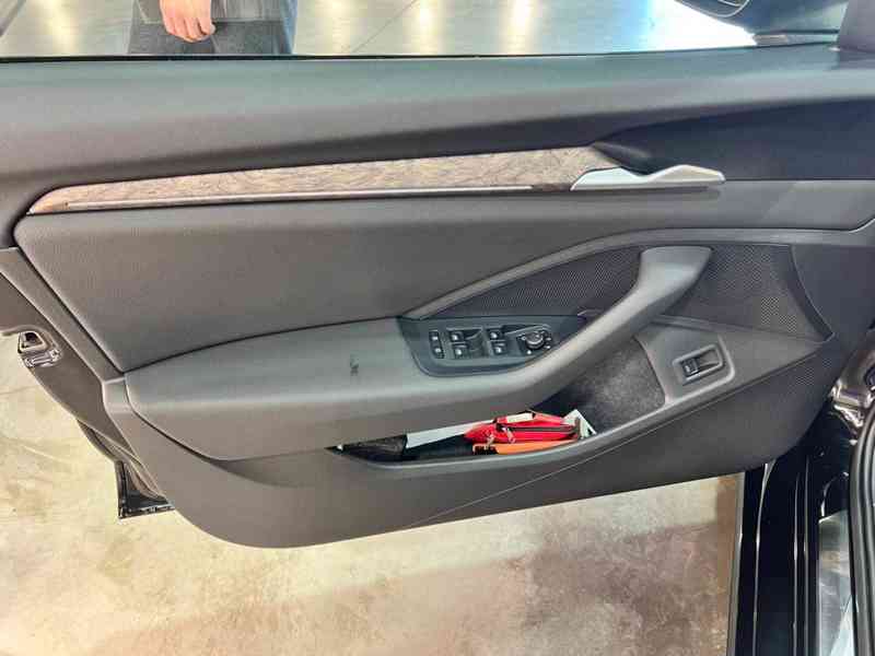 ŠKODA SUPERB - foto 9