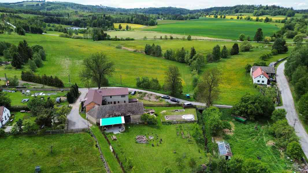 Rodinný dům po kolaudaci nedaleko Telče, 8+1, 2.800m2. - foto 3