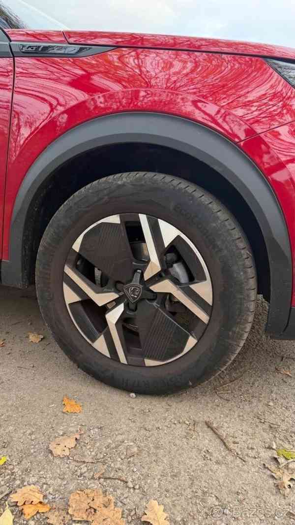 Peugeot 2008 1,2   PureTech GT EAT8 96 kW - foto 10