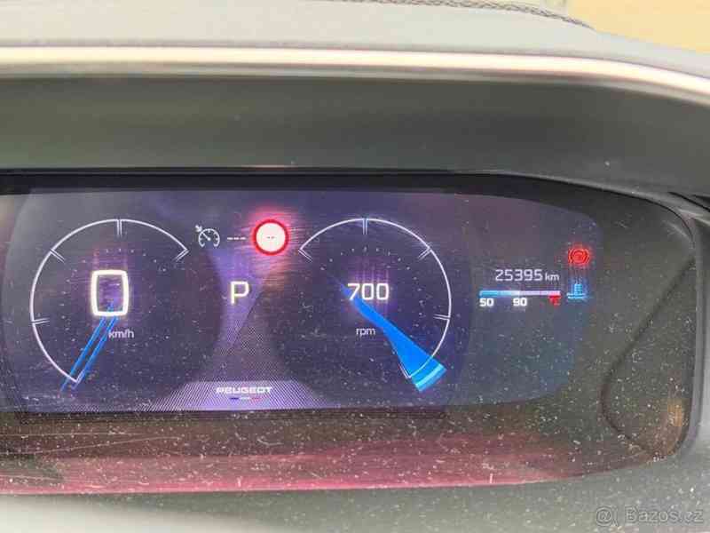 Peugeot 2008 1,2   PureTech GT EAT8 96 kW - foto 20