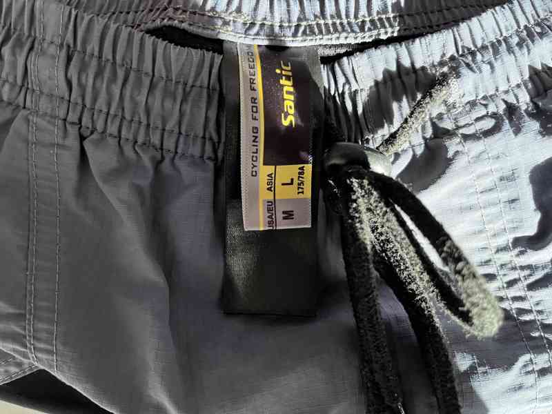 Cyklistický dres a šortky - foto 8