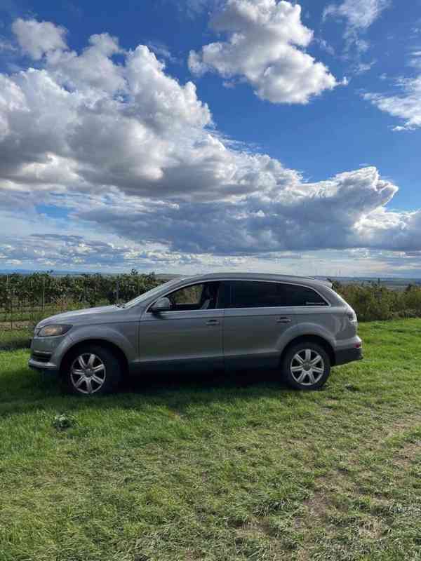 Audi Q7 3,0   Audi Q7 4L, 3.0l TDi, 176kw - foto 13