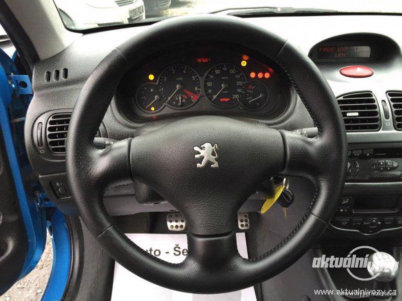 Peugeot 206 2.0, benzín, RV 2000, el. okna, klima - foto 10