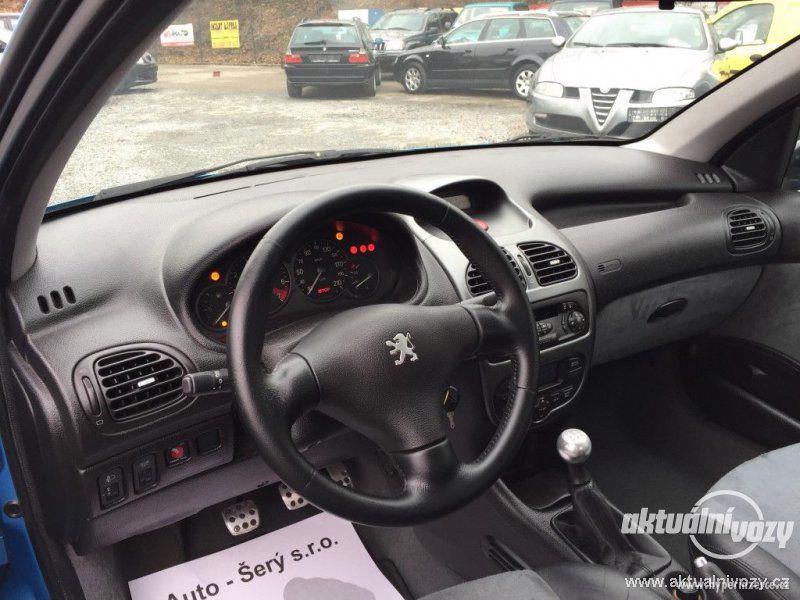 Peugeot 206 2.0, benzín, RV 2000, el. okna, klima - foto 14