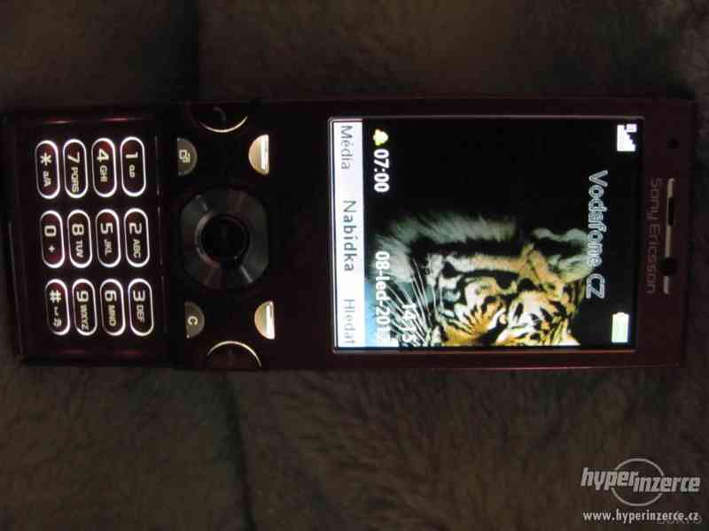 Prodám w995 - plně funkční!!! + 8GB PAMĚŤ. KARTA!!! - foto 4