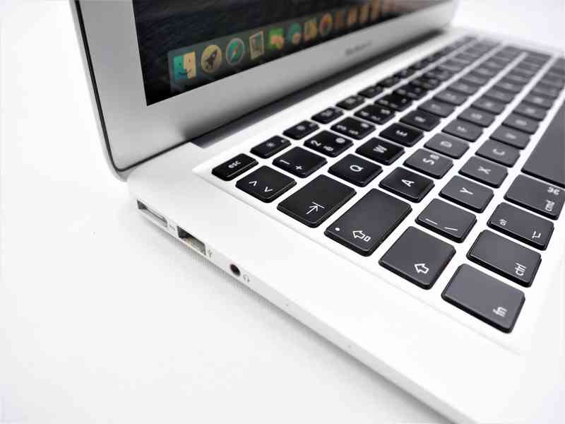 Apple MacBook Air 13" (2013) Záruka - foto 3