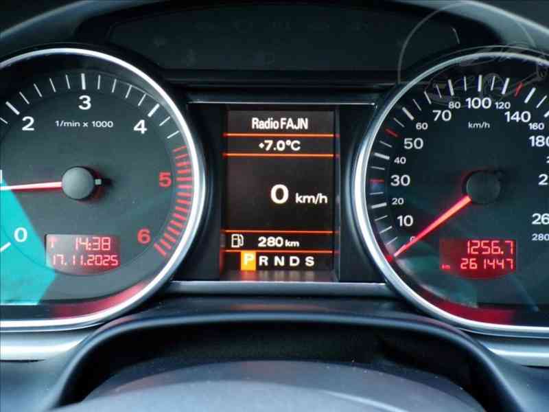 Audi Q7 3,0 TDI N1G,V6,4X4,AUTOMAT - foto 6
