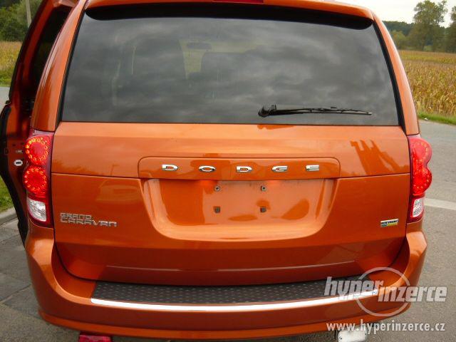 Dodge Grand Caravan 3,6 VVT 211KW Stown Go TOP 2011  AKCE !! - foto 7