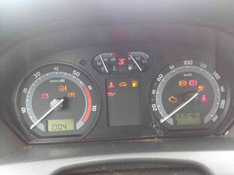 Prodám Škoda Fabia Combi 1.2 12V, - foto 7