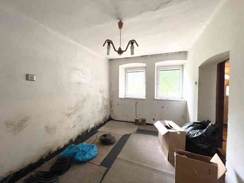 Prodej rodinného domu 130 m², Mimoň II - foto 5