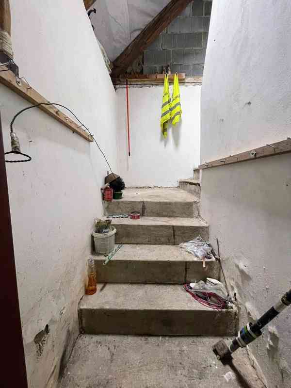 Prodej rodinného domu 130 m², Mimoň II - foto 9