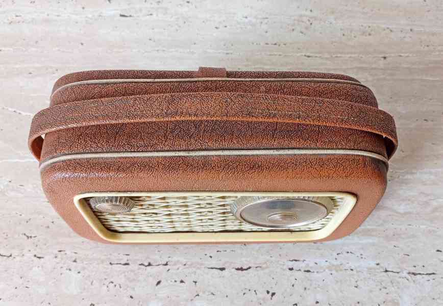 První československé tranzistorové rádio T58/T2800 - foto 4