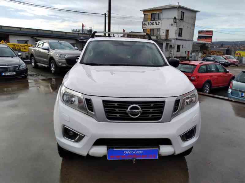 NISSAN NAVARA 2.3 dCi 4x4 120kW ČR,SERVISKA,MANUÁL - foto 2