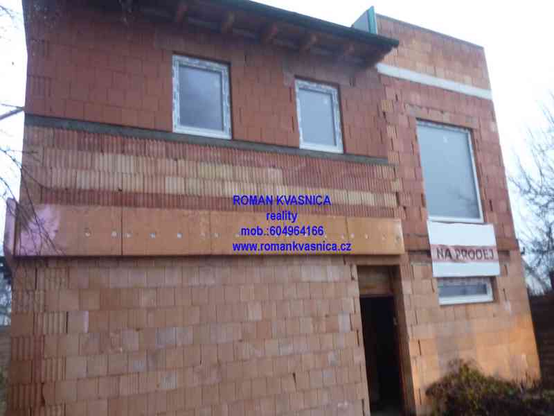 Prodej domu, 4. jednotky, Luleč, okr Vyškov, se zahradou - foto 2