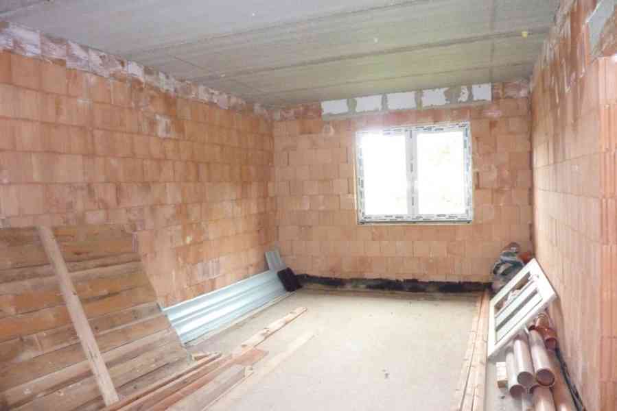 Prodej domu, 4. jednotky, Luleč, okr Vyškov, se zahradou - foto 9